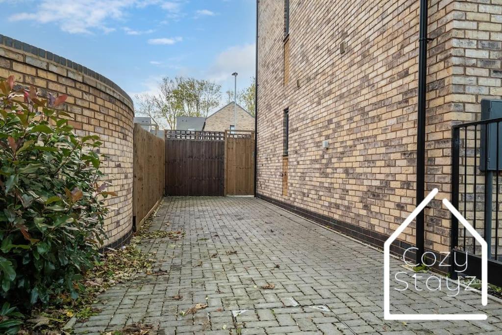 Newly Stunning City Centre Home By Cozy Stayz Birmingham Exterior photo